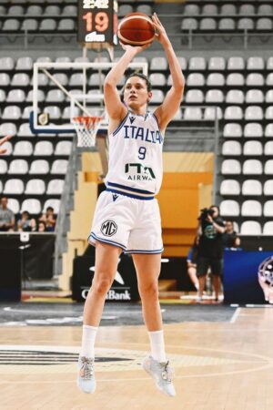 Cecilia Zandalasini basket girl