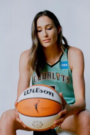 Rebecca Allen hot WNBA