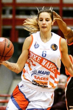 Sabrina Cinili basketball player