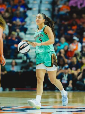 Marine Fauthoux basketball