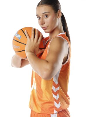Raquel Carrera basketball player